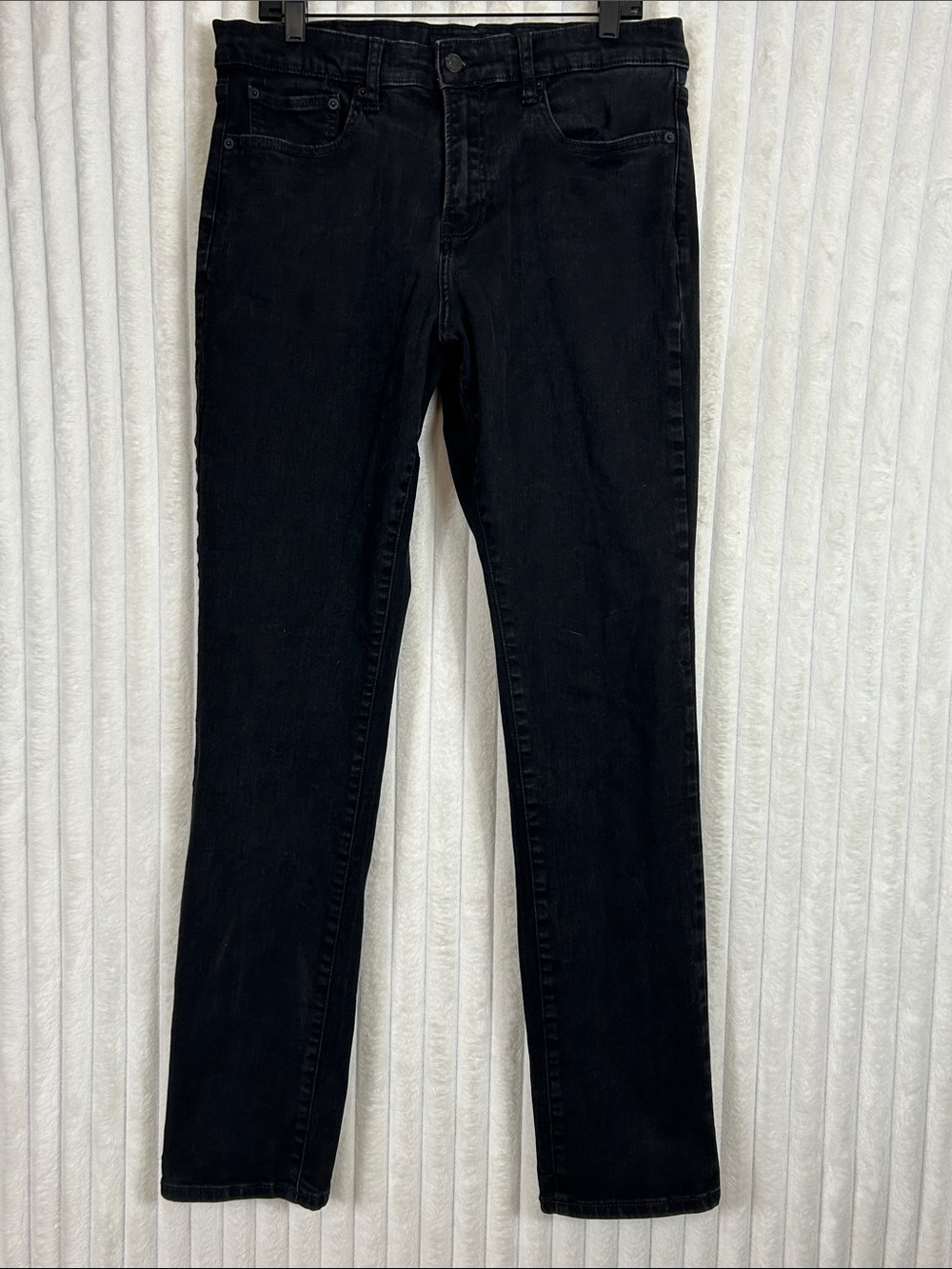 Lucky Brand men’s black 410 Athletic Straight Fit Jeans 34